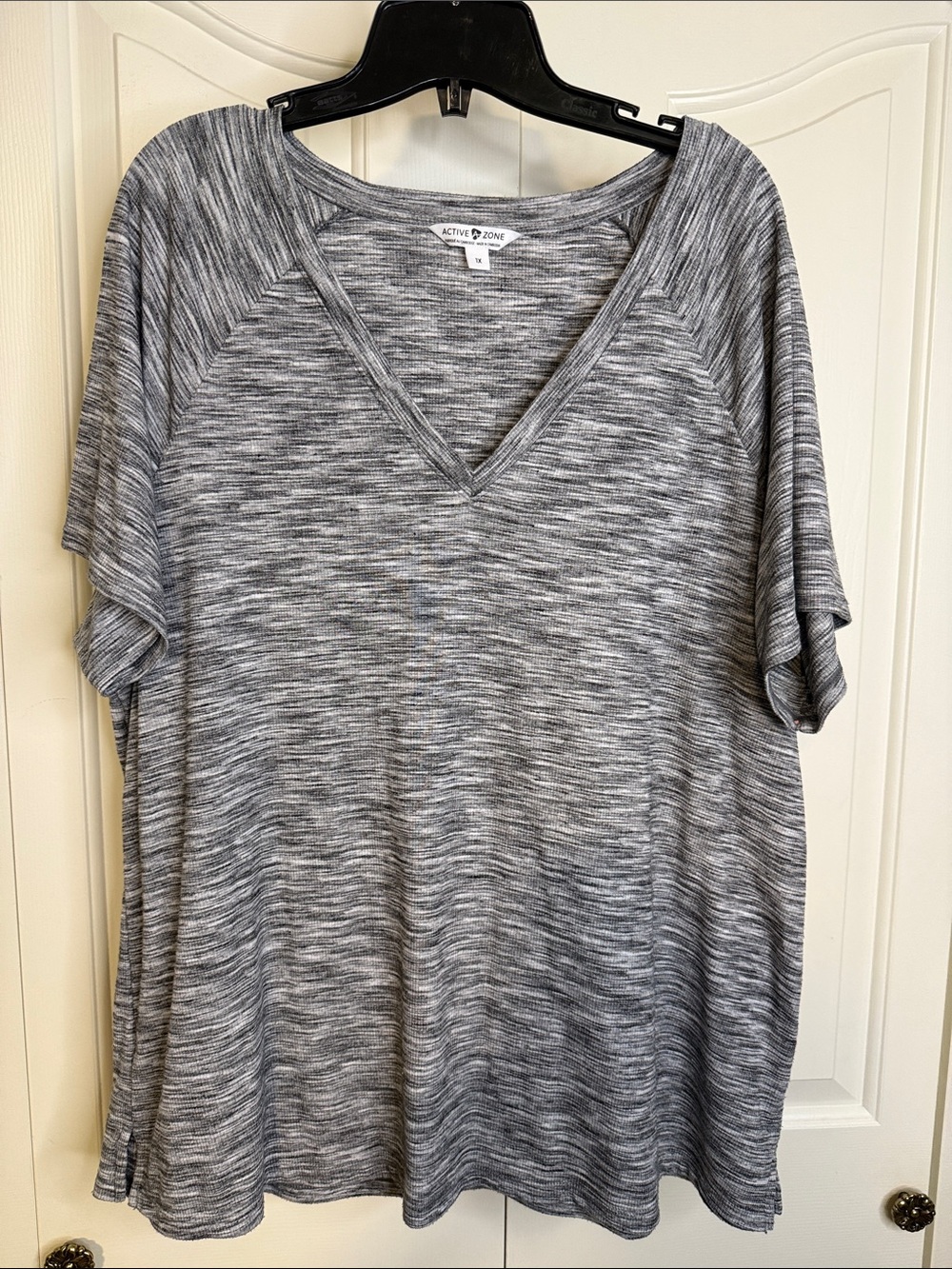 Active Zone V Neck T